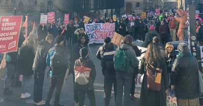 Edinburgh students join university staff to form vast picket lines in pay dispute