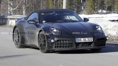 Refreshed Porsche 911 Spied Lapping The Nurburgring On Video