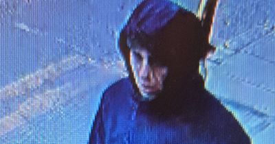 Edinburgh police release CCTV image after robbery on busy city centre street