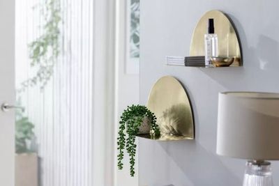 Best floating shelves to decorate your home space