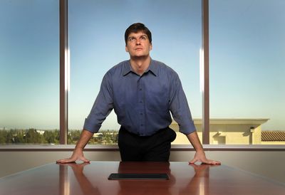 Hedge funder Michael Burry made famous in ‘The Big Short’ warns of an ‘extended multiyear recession’
