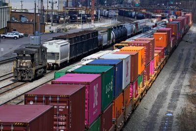 LOCALIZE IT: Congress acts to block railroad strike