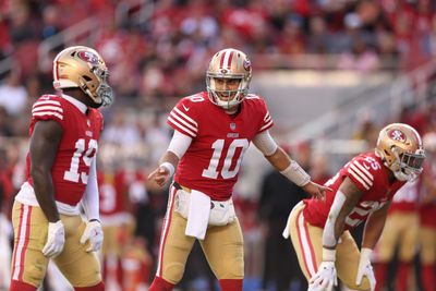 Jimmy Garoppolo practices without brace on left knee