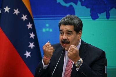 Venezuela's Maduro calls for 'complete lifting' of oil sanctions