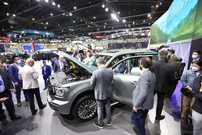 Car manufacturers expect election to improve sentiment