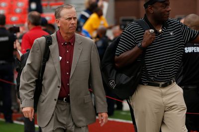 Georgia OC Todd Monken named one of five finalists for the Broyles Award