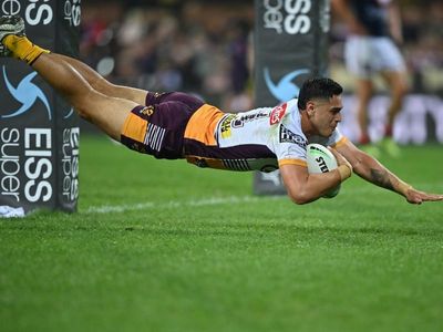 Bronco Palasia signs with NRL's Titans