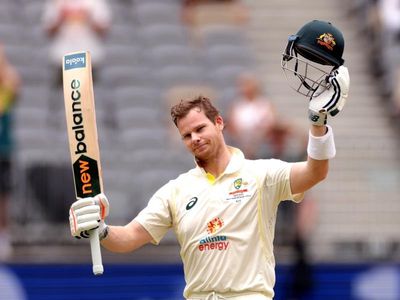 Smith delivers on prophecy with double-ton