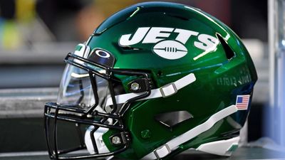 New York Lawmaker Wants Jets to Move to Queens