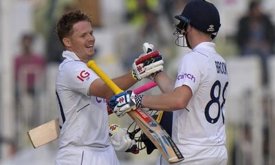 Crawley, Duckett, Pope and Brook hit tons as England records tumble in Pakistan