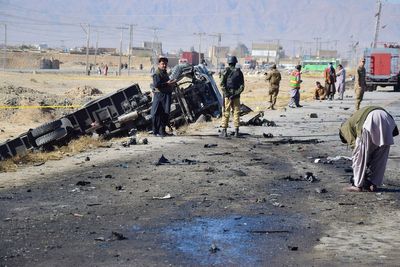 Pakistan demands Taliban prevent attacks, after suicide bomb