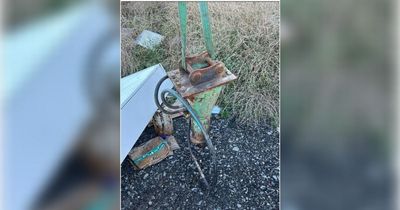 Ford Transit used to steal three-ton rock breaker from building site