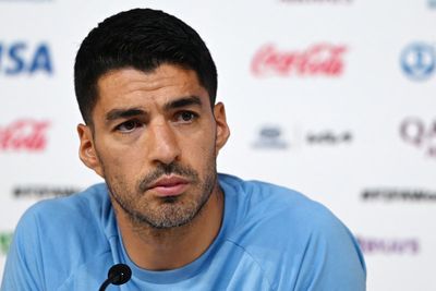 Magnetic Luis Suarez embraces spotlight and warns against Ghana’s desire for revenge