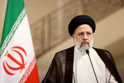 President urges Iranians to thwart 'enemy' on visit to Kurdistan protest hub