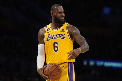LeBron James’ whataboutism with Jerry Jones and Kyrie Irving completely misses the mark