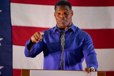 Obama heads to Georgia as Herschel Walker faces new violence claim