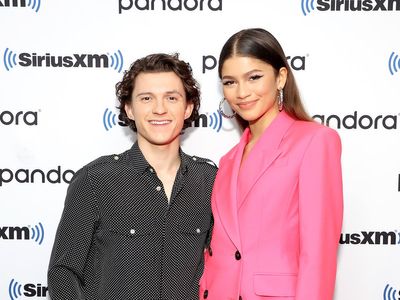 Zendaya’s mom shares post about ‘clickbait’ amid rumours Zendaya and Tom Holland are engaged
