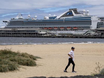 COVID-19 cases rise across the nation