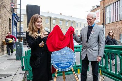 Influential Black model Fanny Eaton celebrated with blue plaque in Shepherd’s Bush