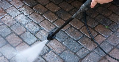 Simple hack to remove oil from driveways using £1 staple household ingredient