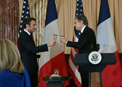 Soccer-loving top US diplomat thanks Macron over Mbappe