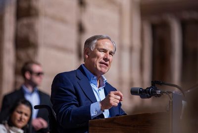 To combat opioid overdoses, Gov. Greg Abbott says he supports decriminalizing fentanyl testing strips