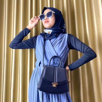 Indonesia’s TikTok sellers do roaring trade in hijab, handbags