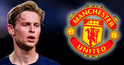 Barcelona may be forced into Frenkie de Jong transfer U-turn as Man Utd look on