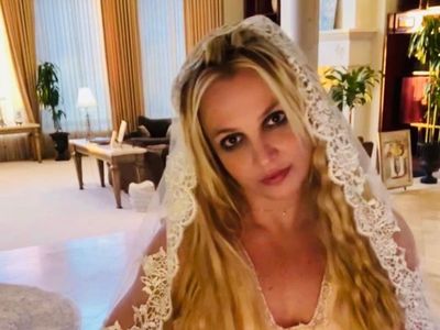 Britney Spears announces she has ‘married herself’ in new Instagram post