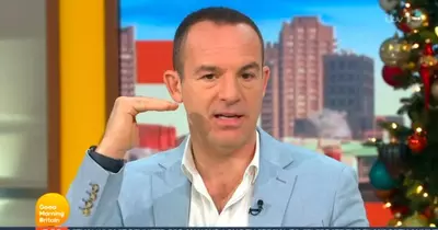 Martin Lewis has urgent Universal Credit message for households earning under £40,000