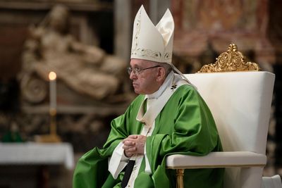 Pope: migrant deaths 'unacceptable and almost always avoidable'