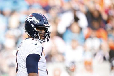 Russell Wilson says he has ‘great relationships’ in Broncos’ locker room