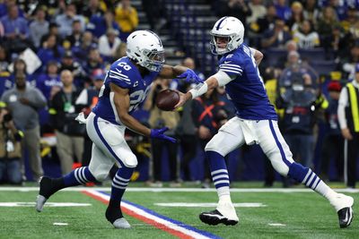 Colts remain massive 10-point underdogs to Cowboys