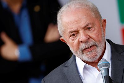 Brazil's Lula mulls U.S. trip before January inauguration