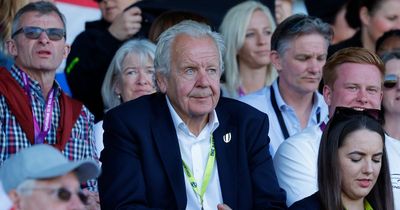 Rugby chief Sir Bill Beaumont accused of 'overseeing destruction' of sport