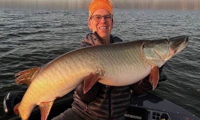 Angler lands huge muskie when last-minute ‘bite window’ opens