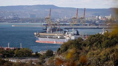 G7 joins EU on 60 dollar-per-barrel price cap on Russian oil