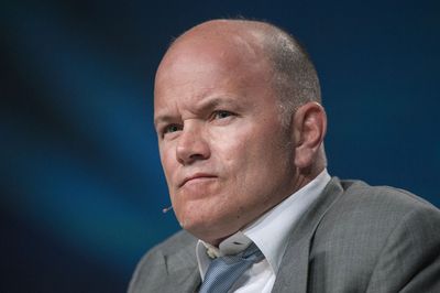 Crypto billionaire Mike Novogratz says Sam Bankman-Fried ‘should go to jail,' as the ex-FTX billionaire worries about paying his lawyers