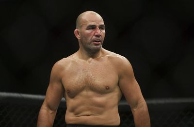 Glover Teixeira predicts Magomed Ankalaev wins at UFC 282, title fight happens before Jiri Prochazka’s return