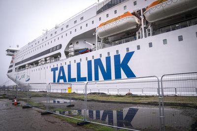 Ukrainian refugees to spend five more months on cruise ship in Edinburgh