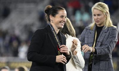 Thorns coach Wilkinson resigns after concerns over relationship with player