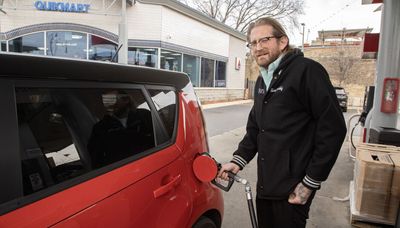 An early Christmas gift: lower gas prices