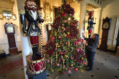Butlers trained by Prince’s Foundation bring Christmas cheer to Dumfries House
