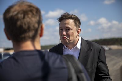 Elon Musk wants 3 kinds of ideas from Twitter workers