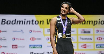 'PV Sindhu Represents 'Nari Shakti': Navy Chief Lauds Badminton Star At Flagging-In Of 1500km Run