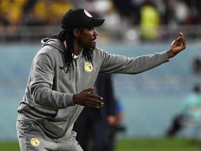 Senegal coach Aliou Cisse ill ahead of England World Cup match