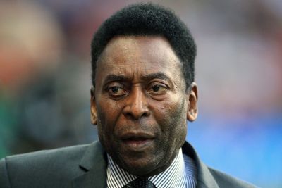 Pele receiving palliative care – reports