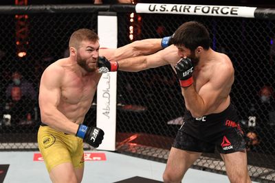 Full fight video: Magomed Ankalaev scores brutal, first-round knockout of Ion Cuțelaba at UFC 254