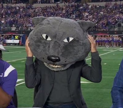 College GameDay: See Lee Corso’s headgear pick for Kansas State vs. TCU