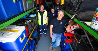 'People burst into tears': ACT volunteers dive in after flood devastation